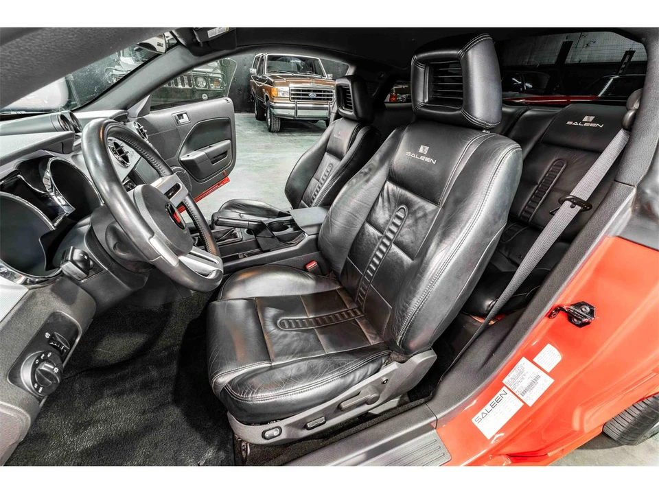 2006 Ford S197 Mustang GT - Image 13 of 24
