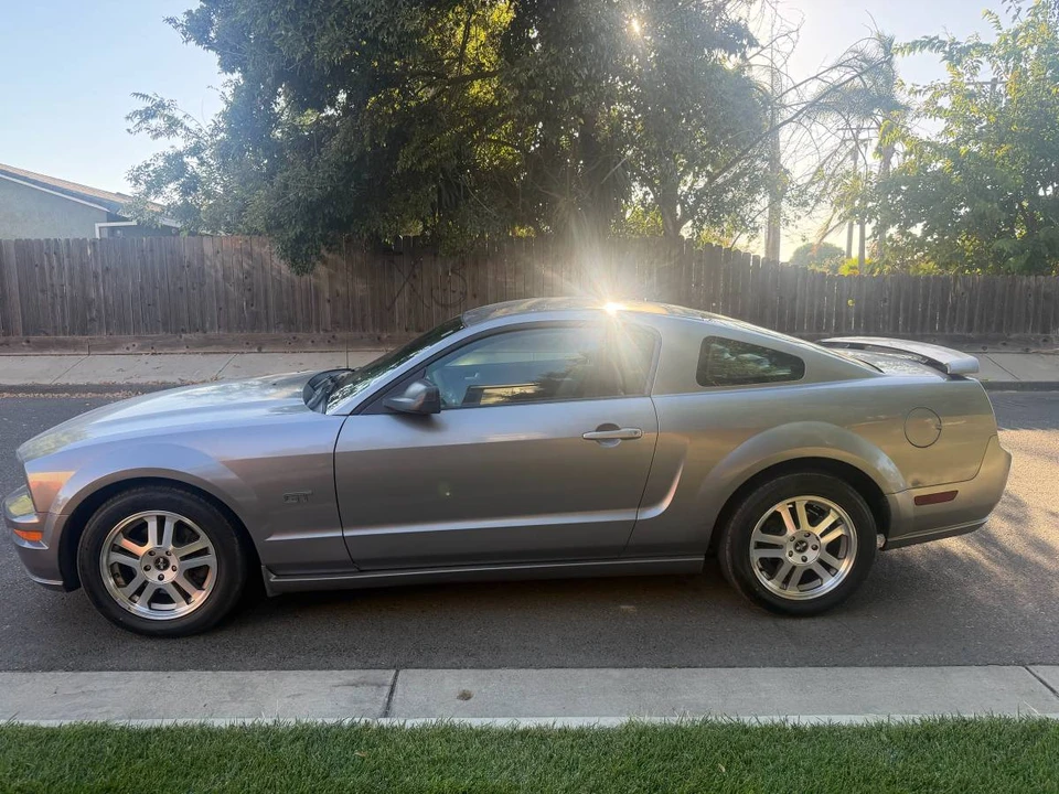 2006 Ford S197 Mustang GT - Image 8 of 9