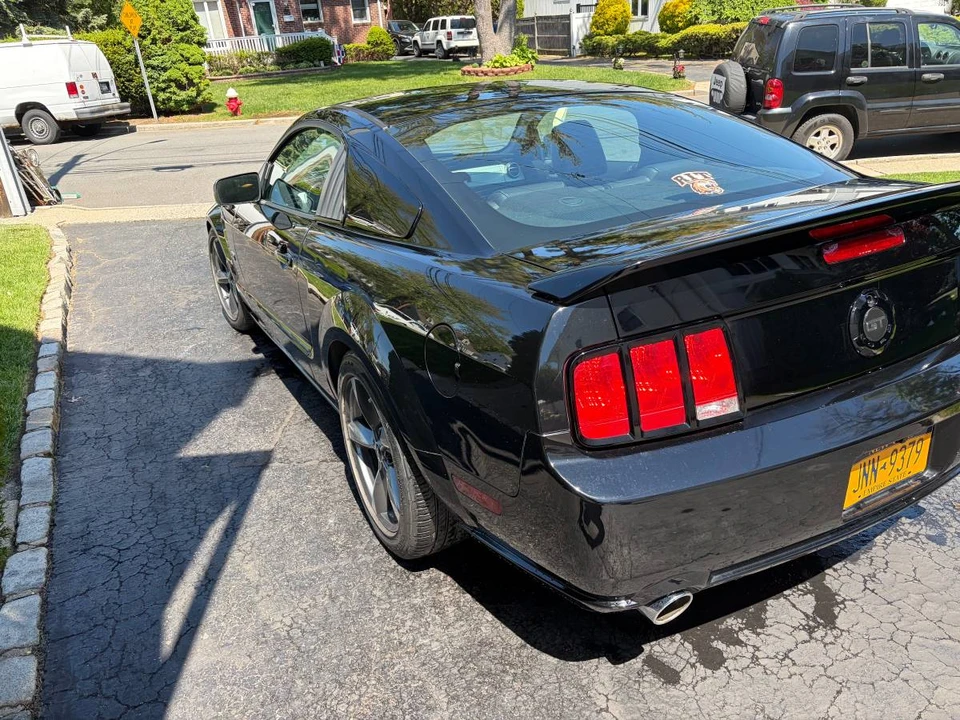 2006 Ford S197 Mustang GT - Image 16 of 18