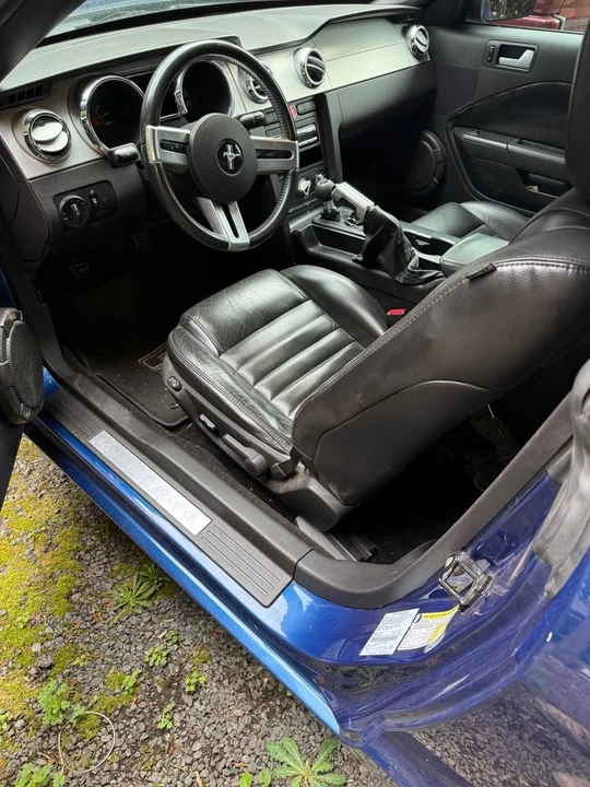 2006 Ford S197 Mustang GT - Image 13 of 16