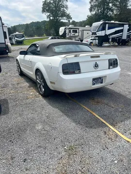 2006 Ford Mustang LX Convertible 2D