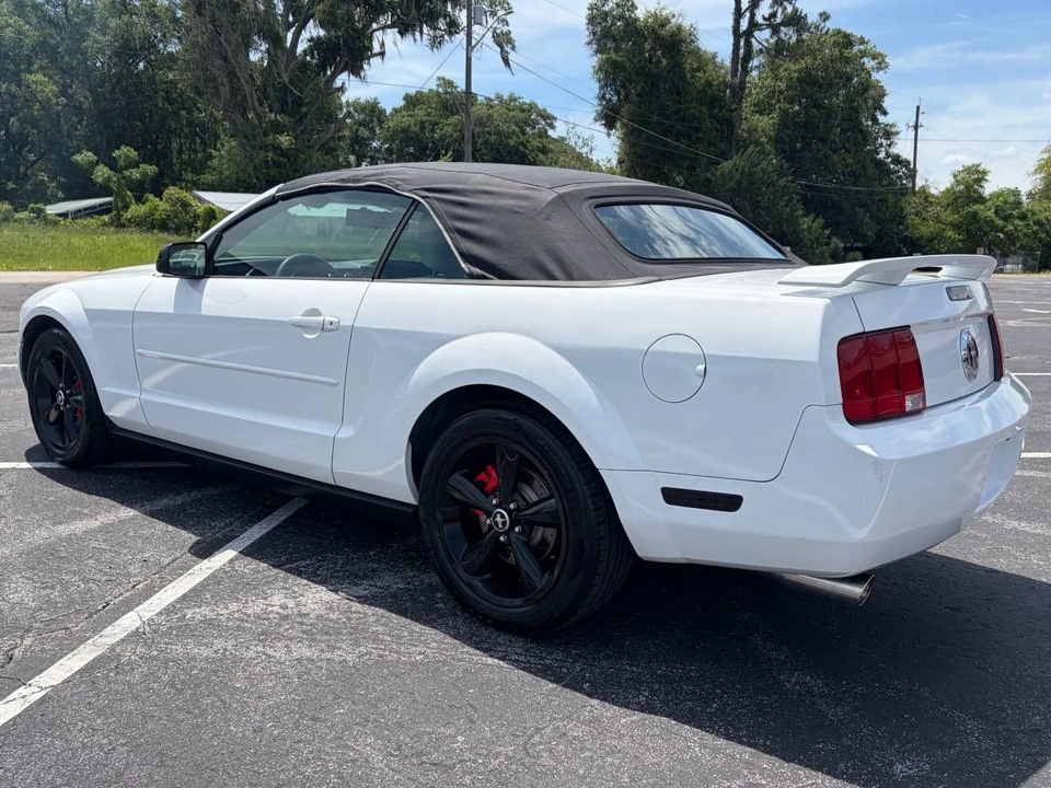 2006 Ford S197 Mustang - Image 2 of 22