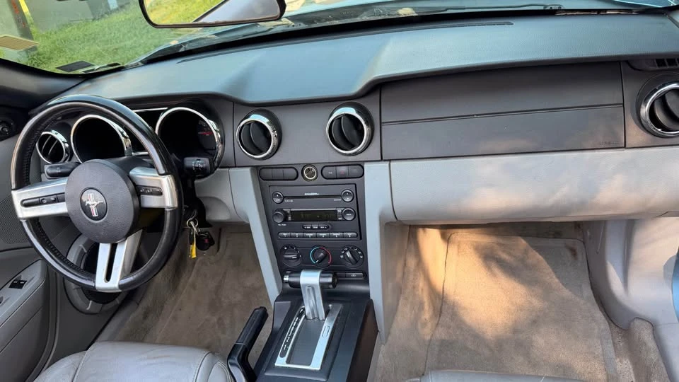 2006 Ford S197 Mustang - Image 15 of 19