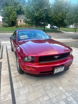2006 Ford Mustang Convertible Deluxe