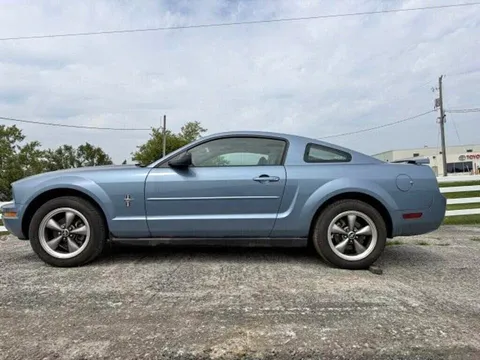 2006 Ford Mustang Coupe