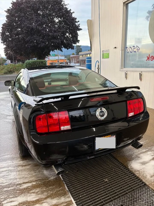 2006 Ford S197 Mustang - Image 2 of 6