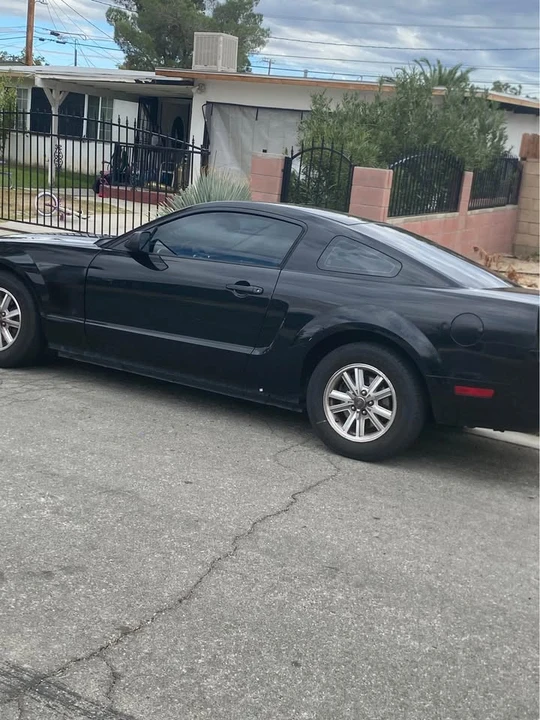 2006 Ford S197 Mustang - Image 2 of 7