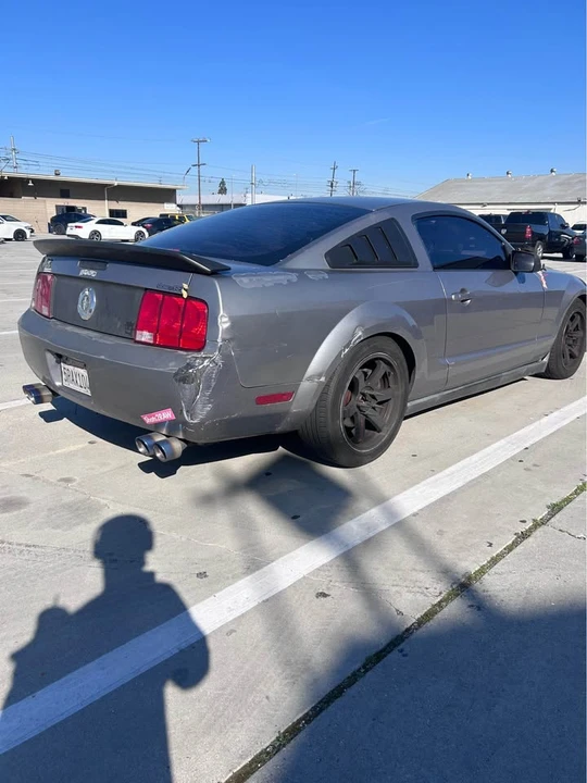 2006 Ford S197 Mustang - Image 2 of 6