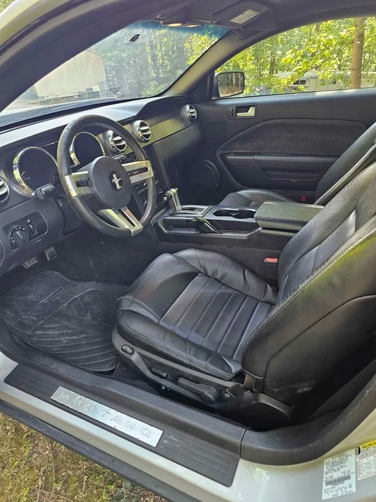 2006 Ford S197 Mustang - Image 13 of 13
