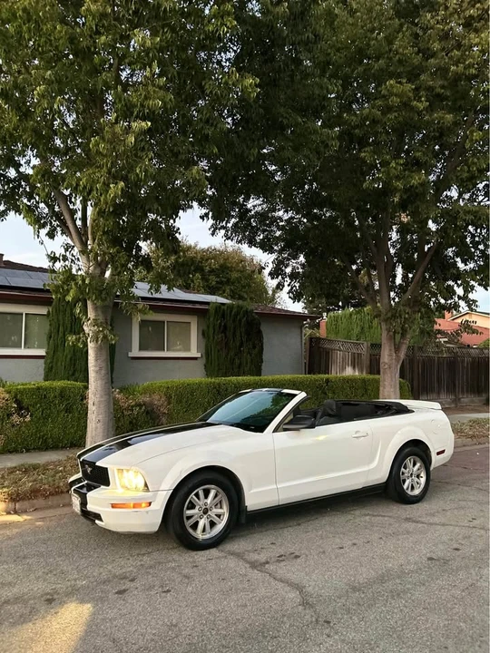 2006 Ford S197 Mustang - Image 8 of 9