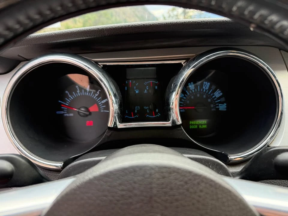 2006 Ford S197 Mustang - Image 10 of 11