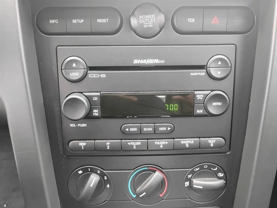 2006 Ford S197 Mustang - Image 17 of 20