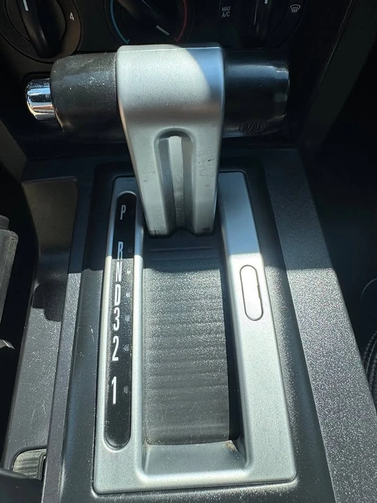 2006 Ford S197 Mustang - Image 16 of 16