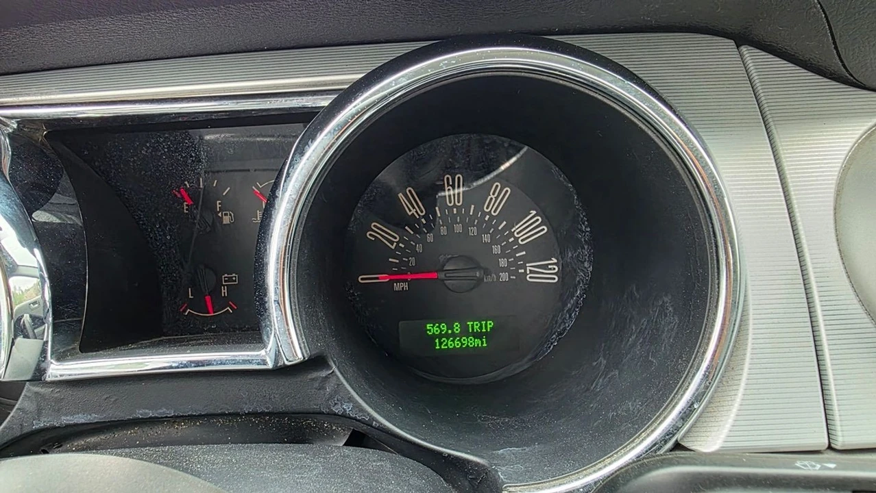 2006 Ford S197 Mustang - Image 20 of 21