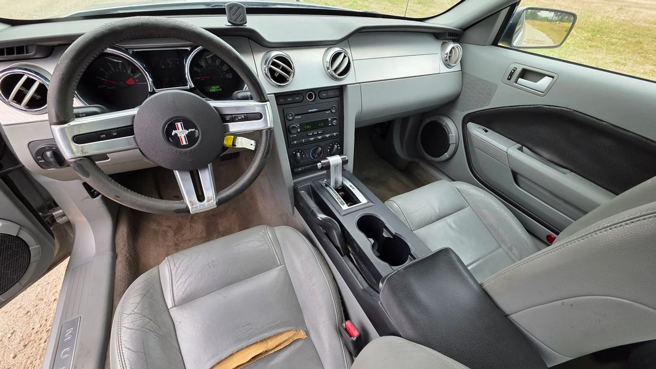 2006 Ford S197 Mustang - Image 13 of 21
