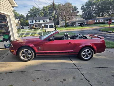 2006 Ford Mustang Pony Package V6