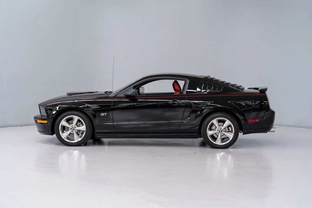 2006 Ford S197 Mustang - Image 3 of 21