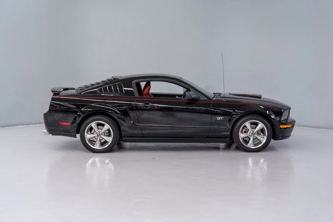 2006 Ford S197 Mustang - Image 8 of 21