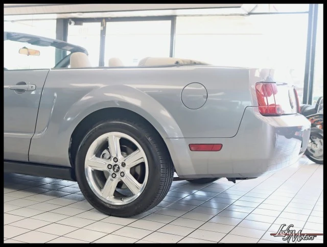 2006 Ford S197 Mustang - Image 8 of 24