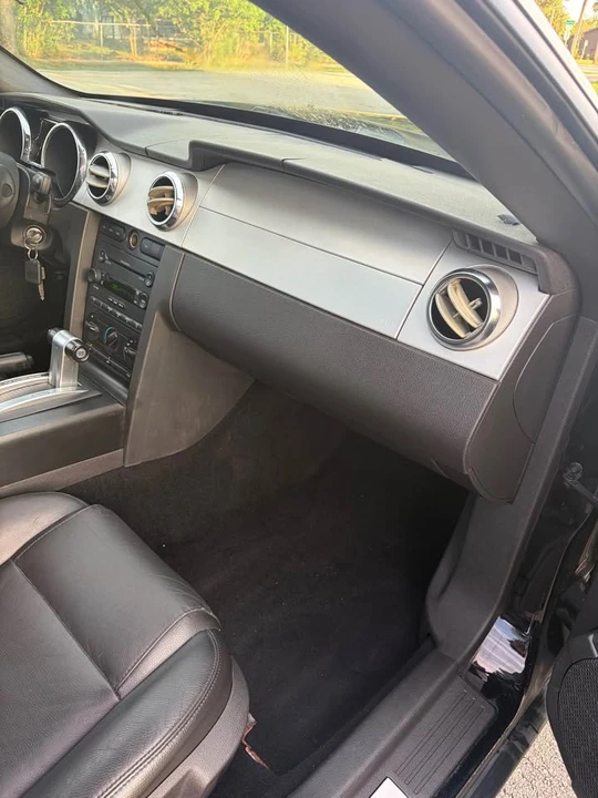 2006 Ford S197 Mustang - Image 12 of 13