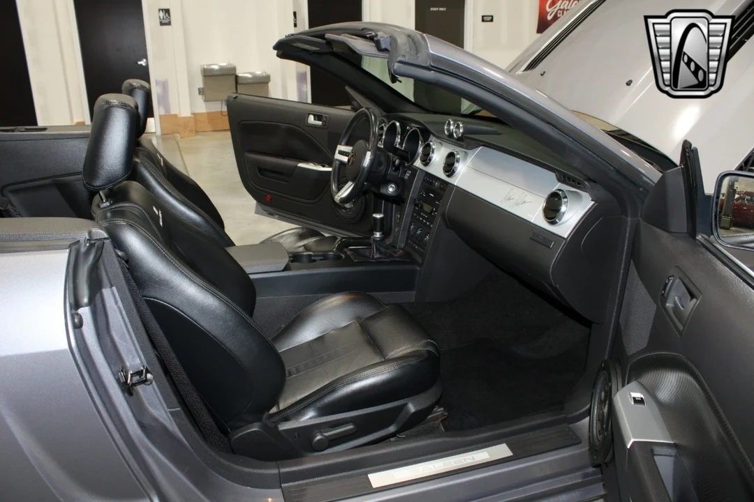 2006 Ford S197 Mustang - Image 9 of 21
