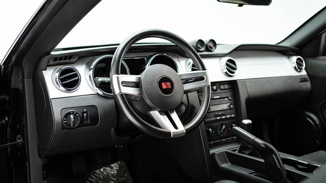 2006 Ford S197 Mustang - Image 6 of 21