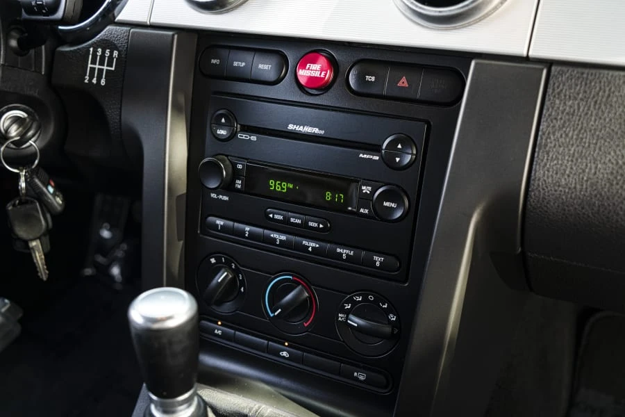 2006 Ford S197 Mustang - Image 9 of 23