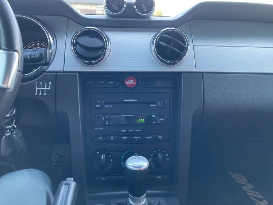 2006 Ford S197 Mustang - Image 10 of 15