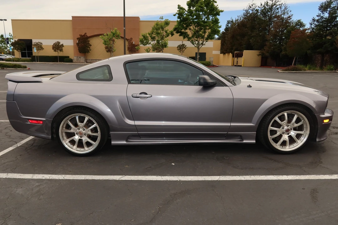 2006 Ford S197 Mustang - Image 3 of 31