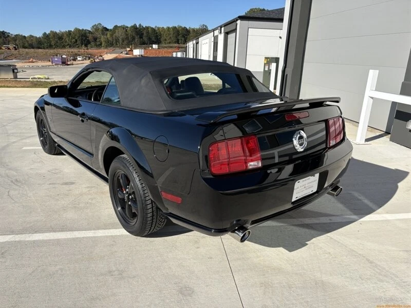 2006 Ford S197 Mustang GT - Image 15 of 31