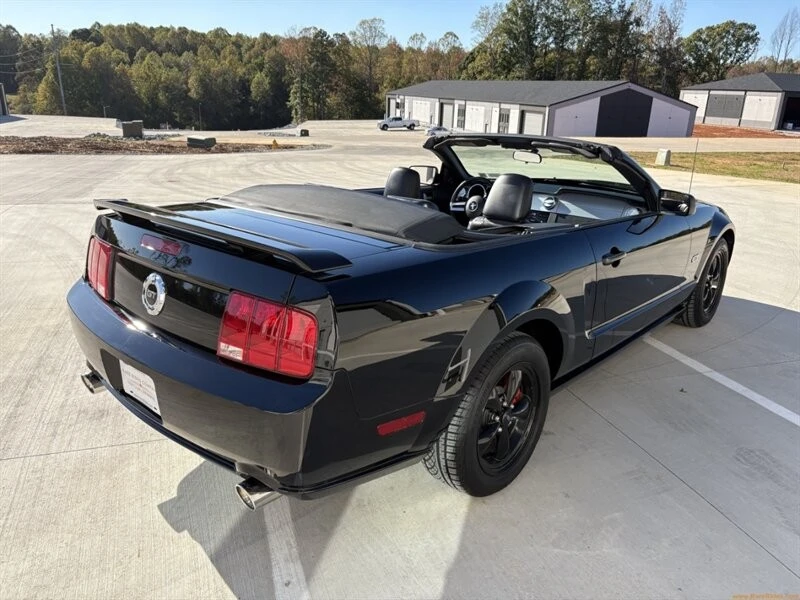 2006 Ford S197 Mustang GT - Image 27 of 31