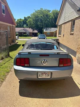 2006 Ford Mustang V6 Convertible 2D