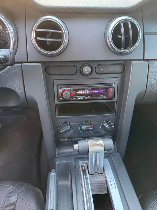 2006 Ford S197 Mustang - Image 13 of 20