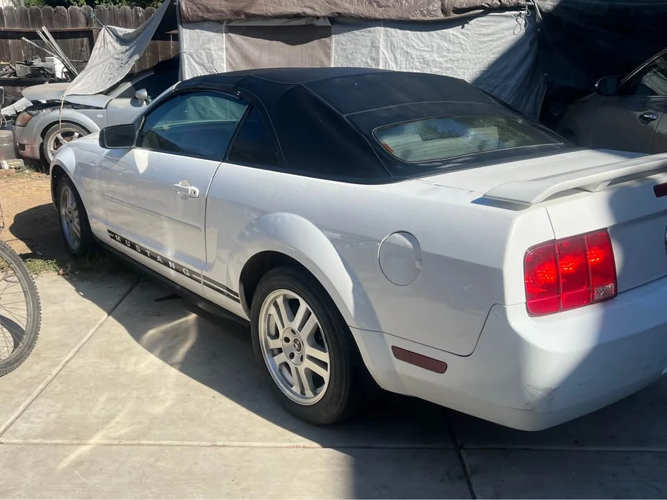 2006 Ford S197 Mustang - Image 3 of 6