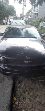 2006 Ford Mustang V6 Convertible 2D