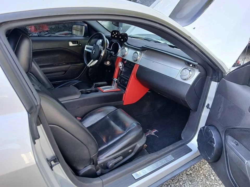 2006 Ford S197 Mustang - Image 2 of 7