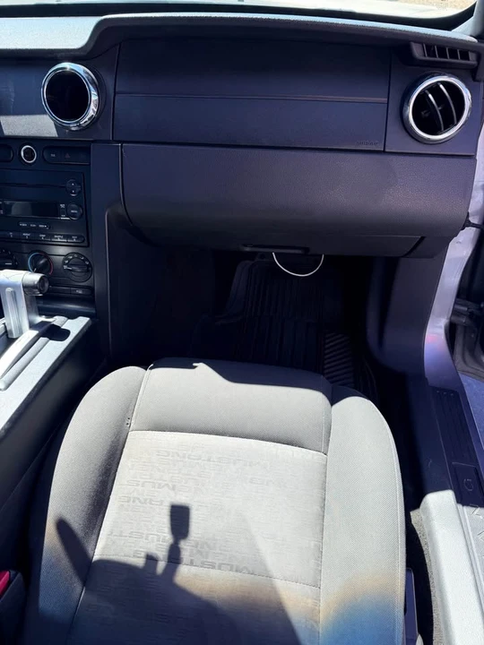 2006 Ford S197 Mustang - Image 9 of 12