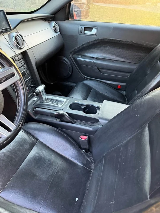 2006 Ford S197 Mustang - Image 8 of 9