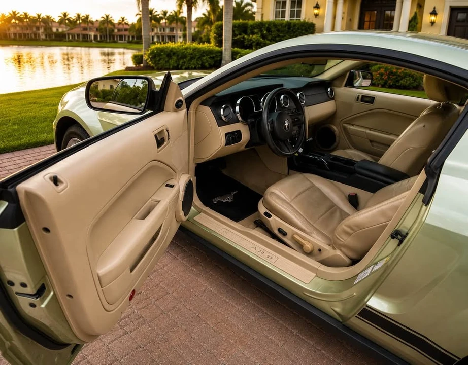 2006 Ford S197 Mustang - Image 8 of 13