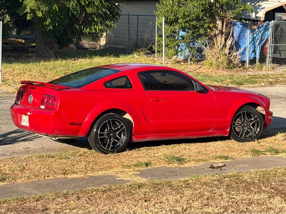 2006 Ford S197 Mustang - Image 9 of 15