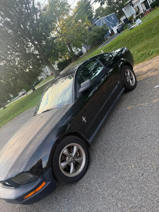 2006 Ford S197 Mustang - Image 2 of 10