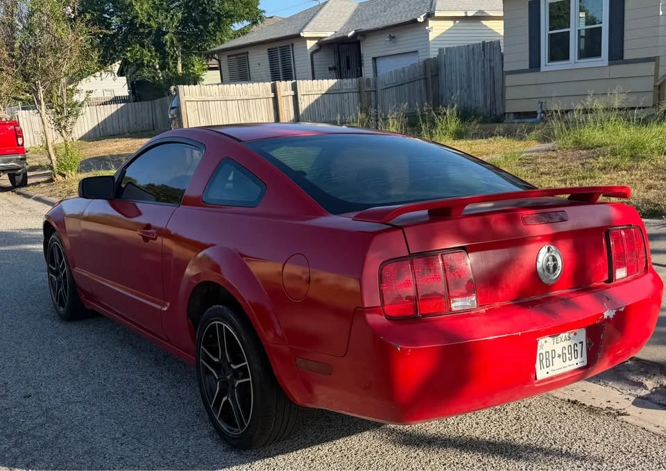 2006 Ford S197 Mustang - Image 6 of 15
