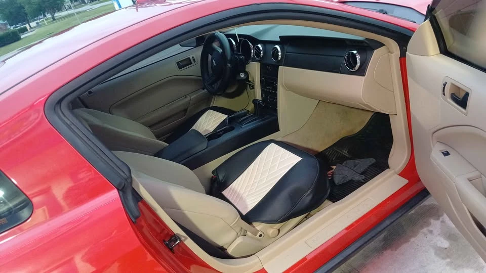 2006 Ford S197 Mustang - Image 2 of 2