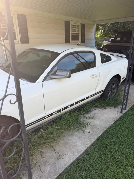 2006 Ford S197 Mustang - Image 4 of 12