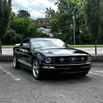 2006 Ford Mustang V6 Premium Convertible 2D