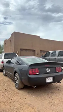 2006 Ford Mustang V6 Premium Coupe 2D