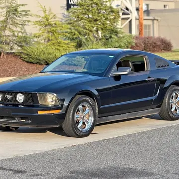 2006 Ford Mustang V6 Premium Coupe