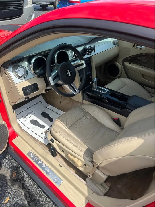2006 Ford S197 Mustang - Image 9 of 13