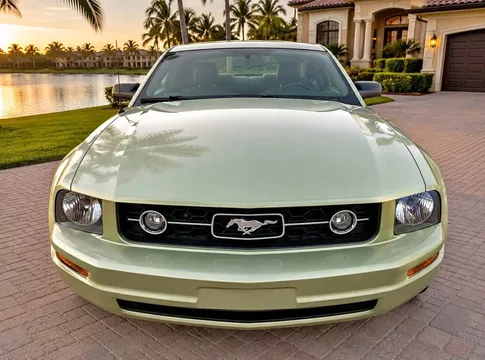 2006 Ford Mustang V6 Premium Coupe 2D