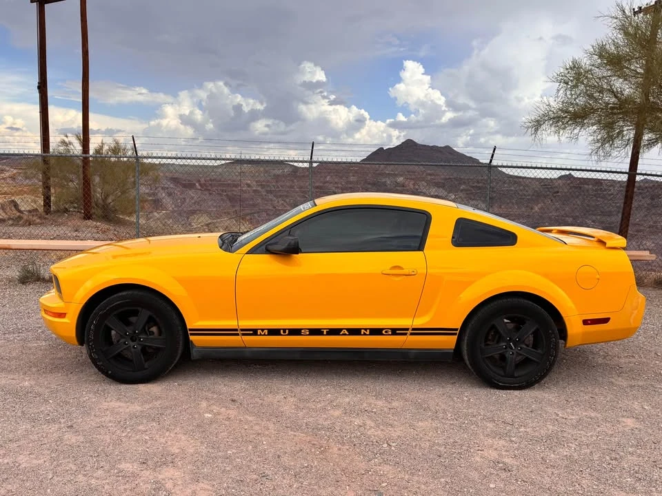 2006 Ford S197 Mustang - Image 2 of 15